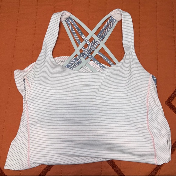 Lululemon Wild Yoga Tank Top - Picture 8 of 8
